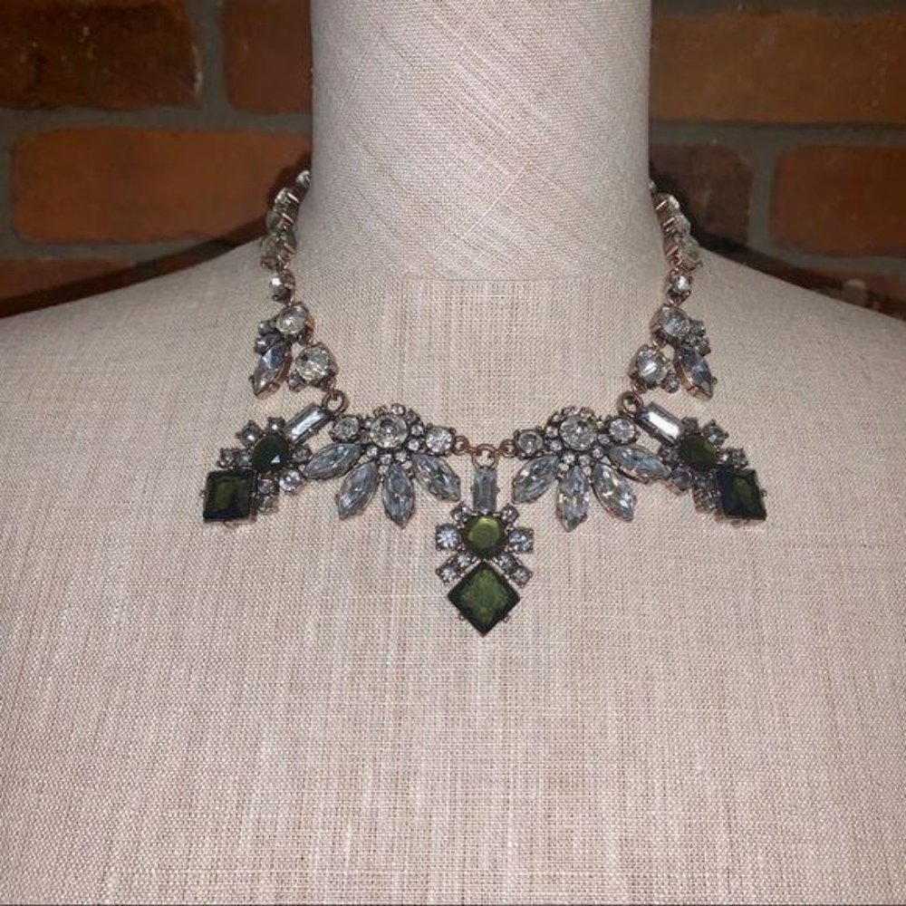 Leslie Danzis Green Short Statement Necklace